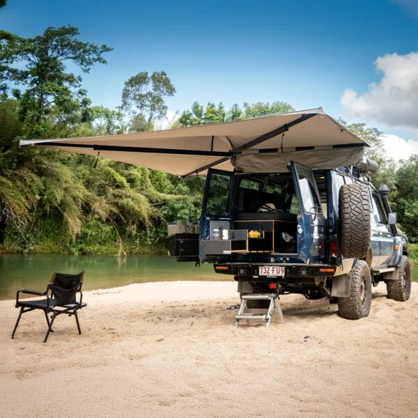 Destination4WD D270 Freestanding 270 Awning – Australian Made 270° awning mounted on 4WD