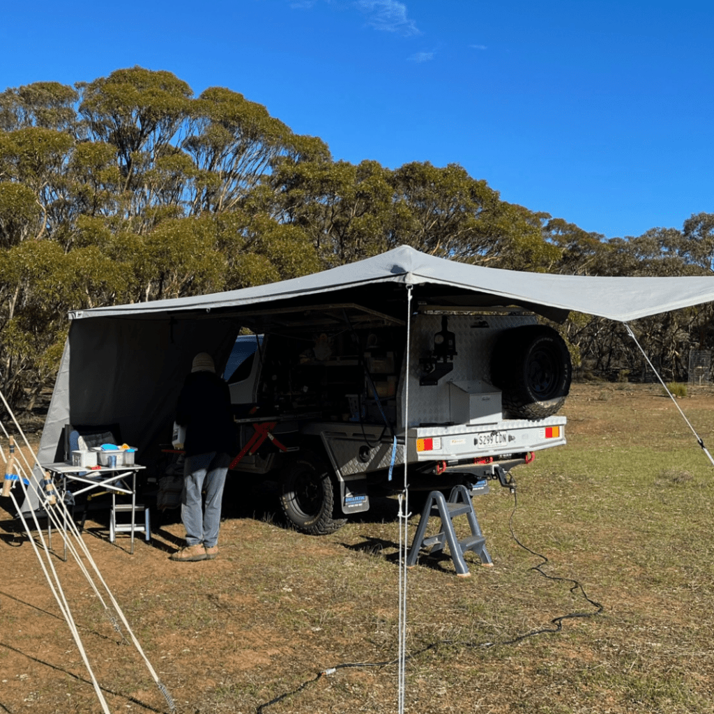 Destination4WD Wall Panel