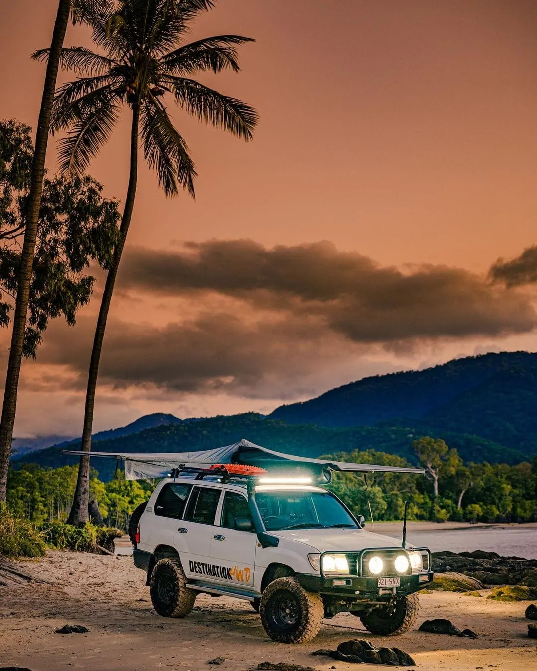 Destination4WD awnings to extend your shade in Australia Taylor Point Trinity Beach