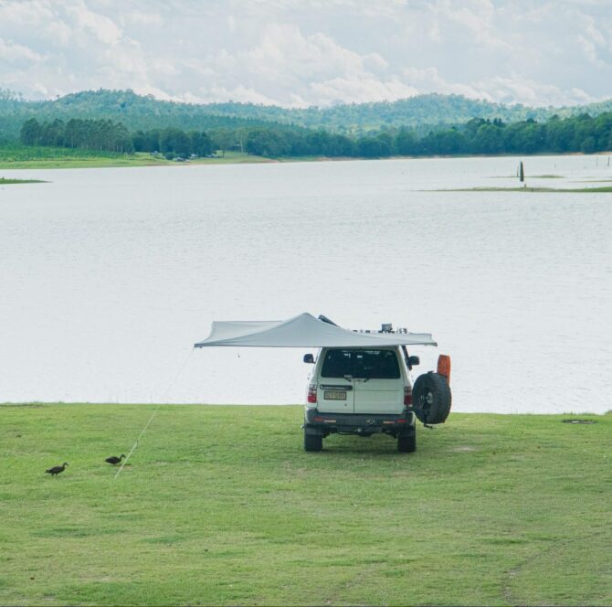 The Best Freestanding 270 Awning | Destination4WD