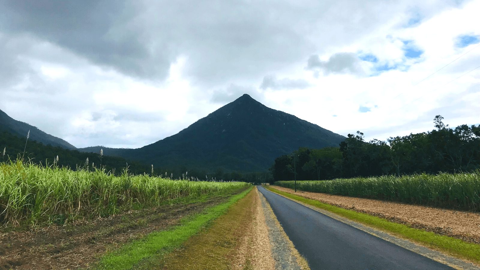 Destination4WD awnings to extend your shade in Australia Walshs Pyramid Gordonvale