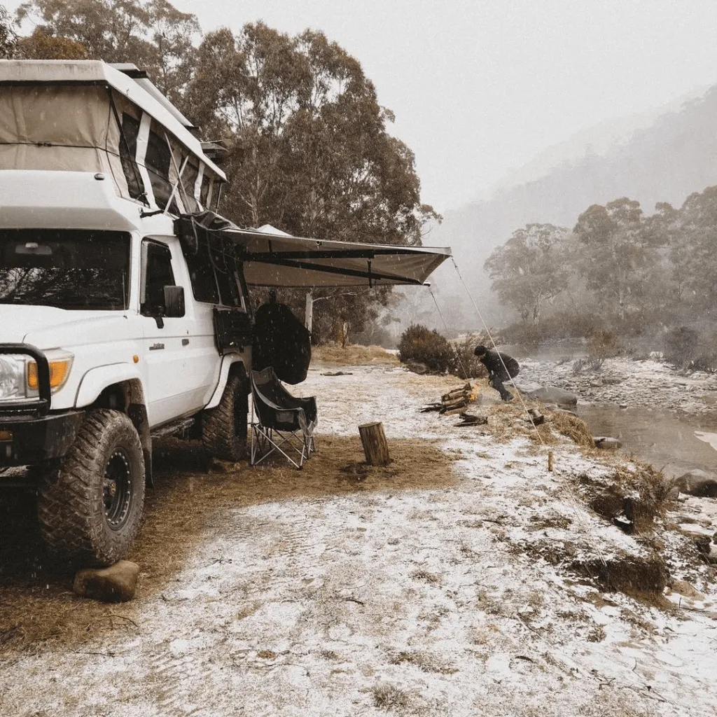 Destination4WD 270 degree awning 4WD freestanding awnings to extend your shade in Australia Our Days Touring Troopy