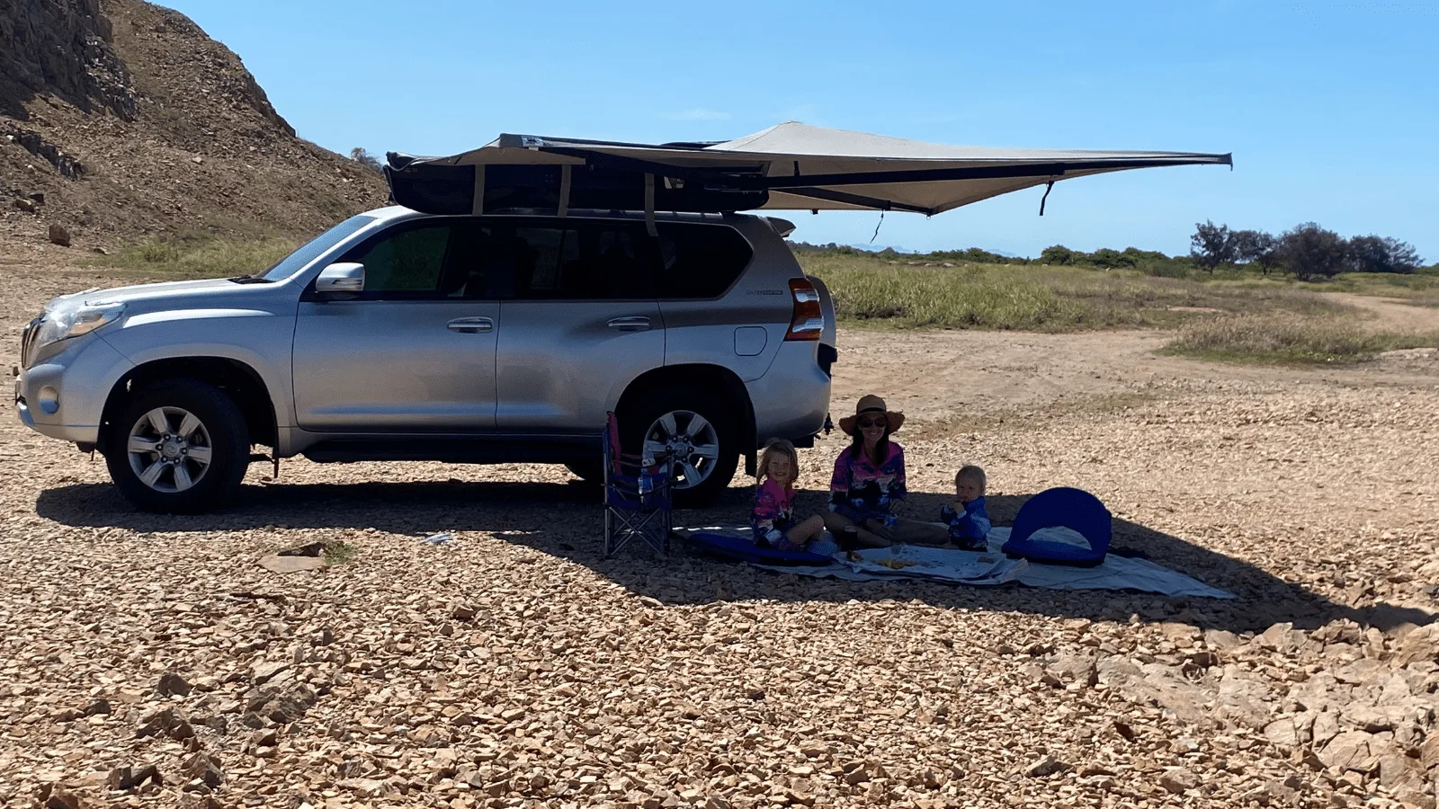 Destination4wd freestanding awning Toyota Prado