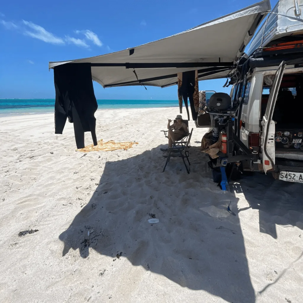 Destination4wd freestanding awning Toyota Landcruiser 78 Troopy