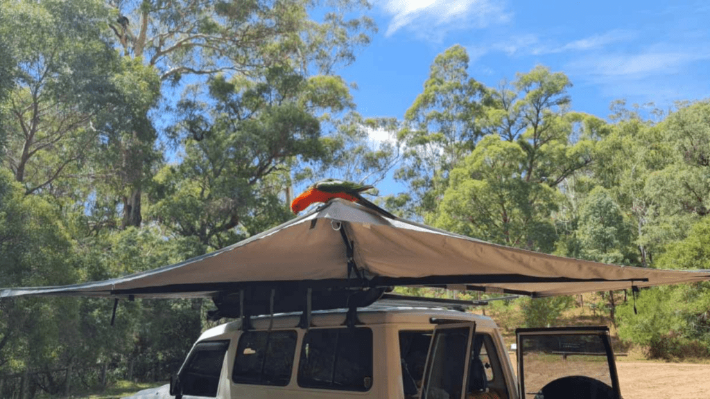 Destination4wd freestanding awning Toyota Troopie Troopcarrier 78 70 series