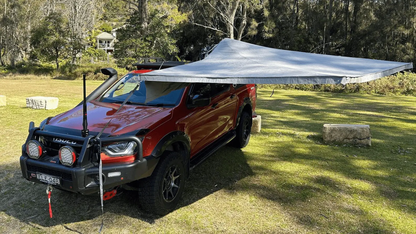 Christmas gift ideas Destination4WD Australian made 4x4 free standing awnings and shower awnings 180 awning