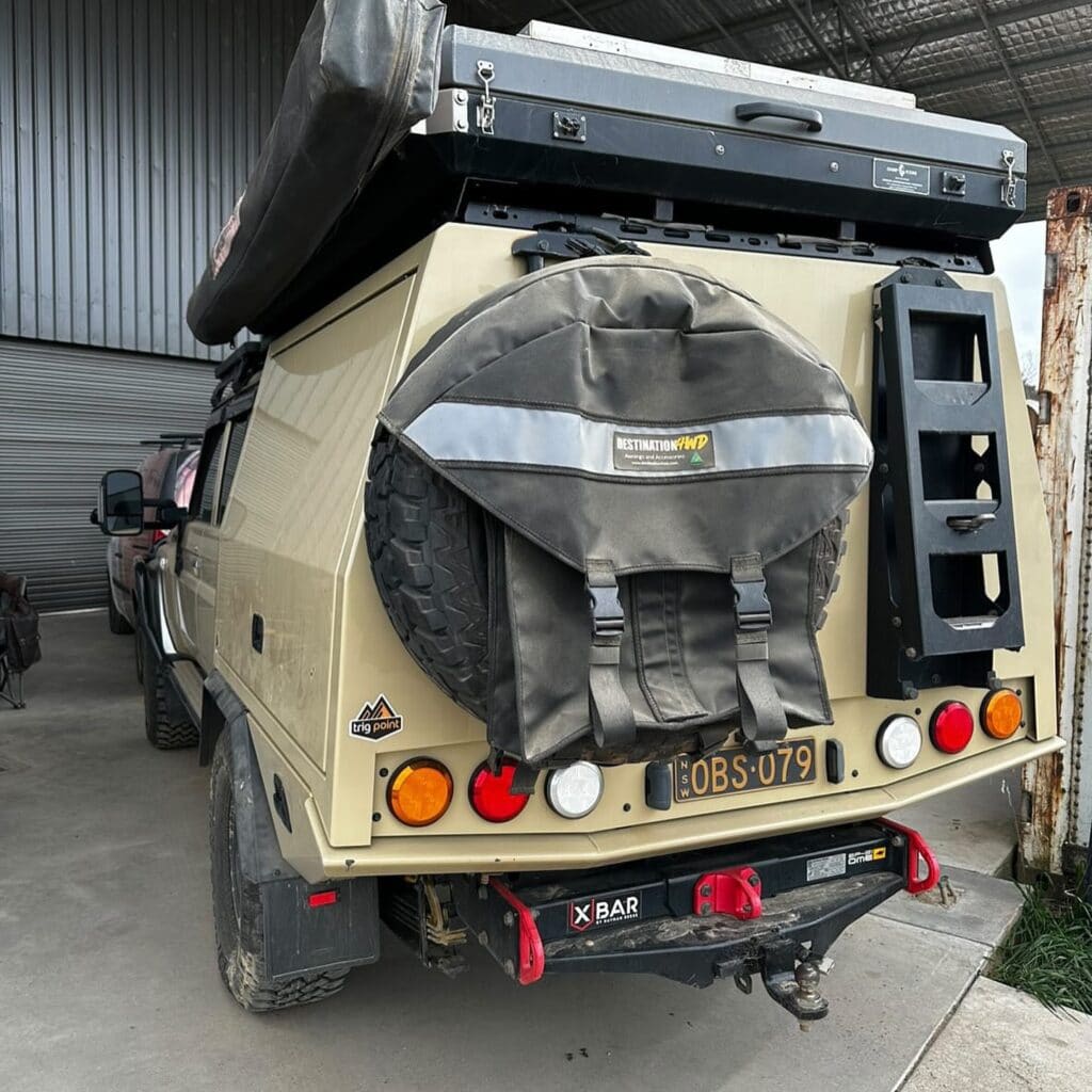 Destination4WD grey stripe garbage bag