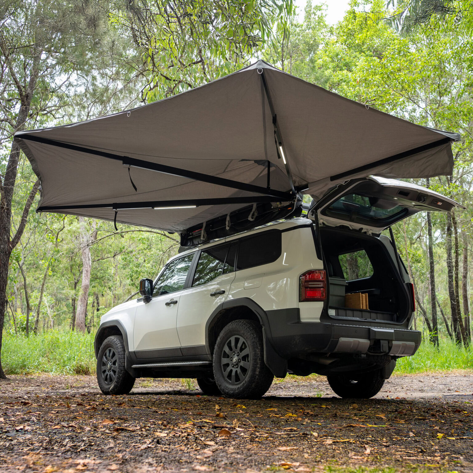 Destination4WD D180 Awning 1x1 01